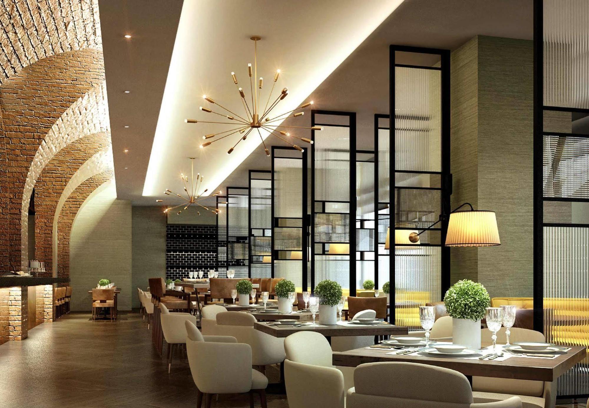 Stripes Kuala Lumpur, Autograph Collection Hotel 5*