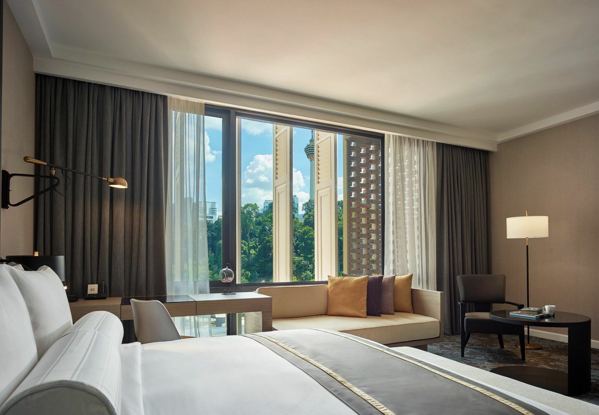 Stripes Kuala Lumpur, Autograph Collection 5* Kuala Lumpur