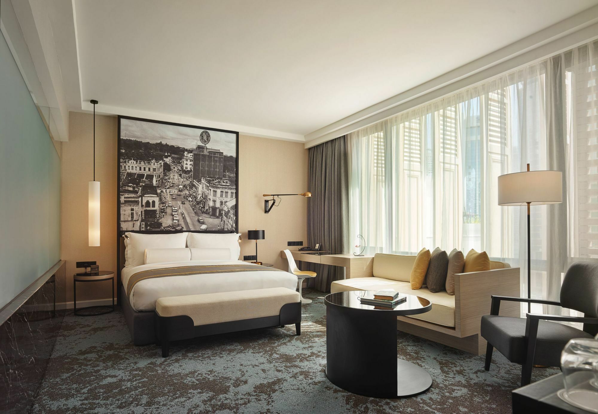 Hotel Stripes Kuala Lumpur, Autograph Collection